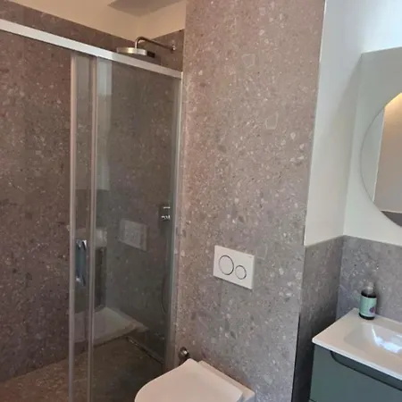 Noelia - Dimore Del Borgo Antico * Colico