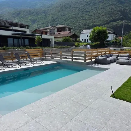 Noelia - Dimore Del Borgo Antico Feriehus Colico